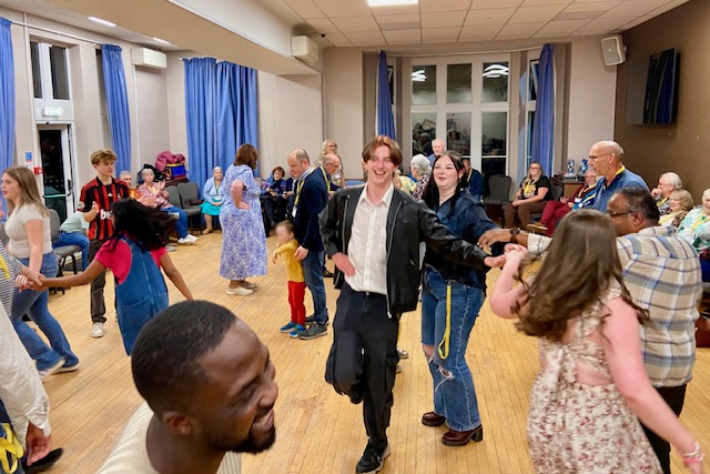 barn dance2